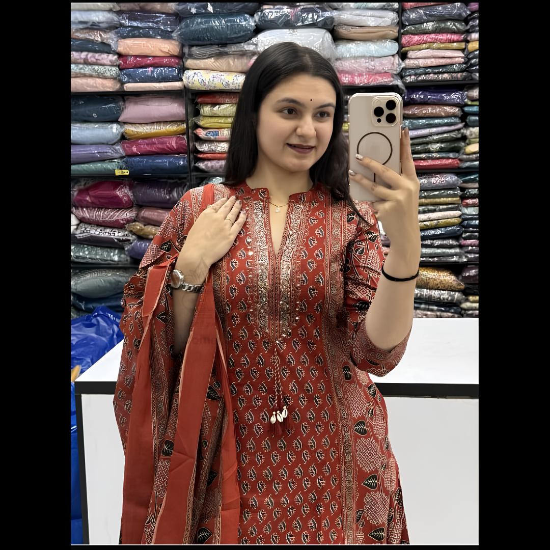Indigo Heritage Paisley Printed Kurta Pant & Dupatta Set